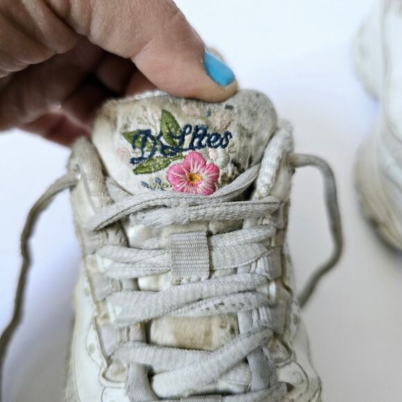 Sketchers D'lites Platform Sneakers Play Condition size 11 Floral Embroidered - Picture 3 of 15